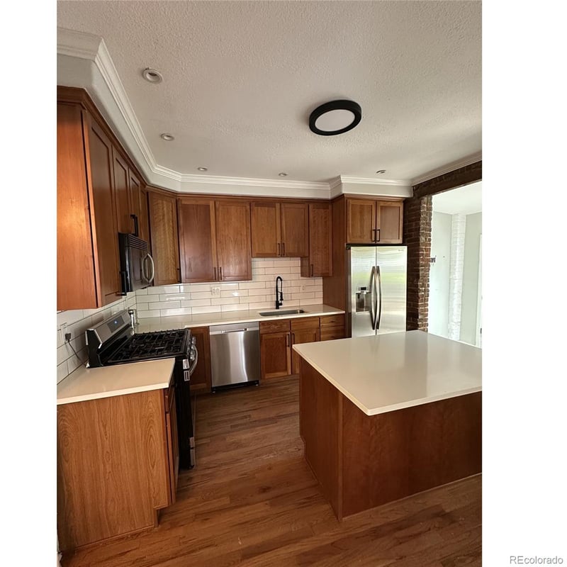 404 Grant St, Denver, CO 80209