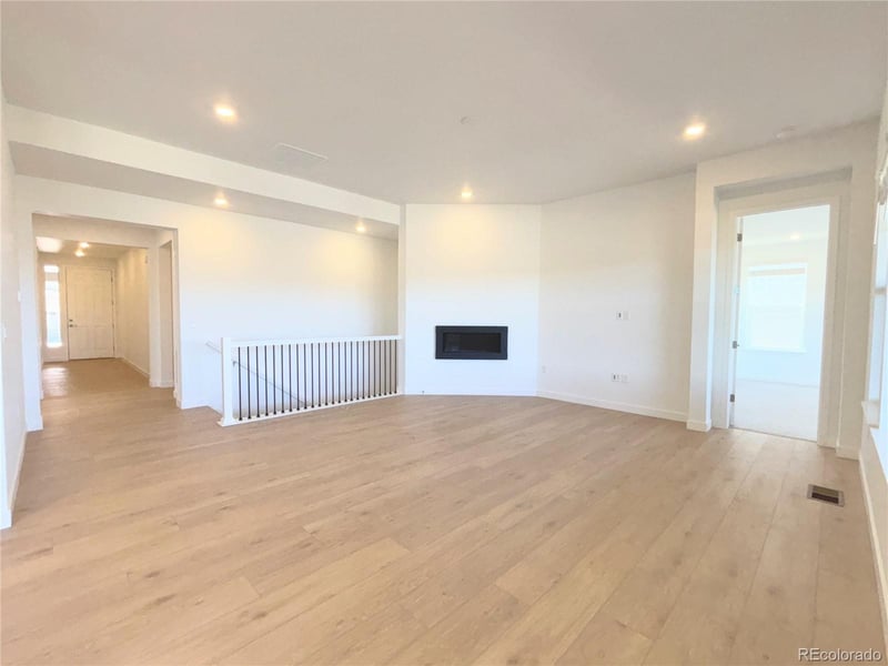 24555 Kettle Ct, Aurora, CO 80016