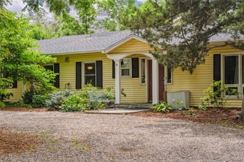 4896 Clarkson St, Englewood, CO 80113