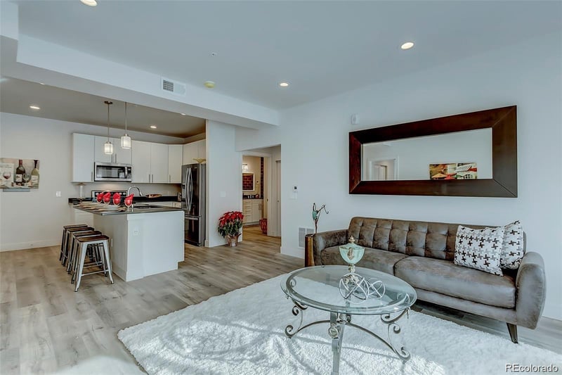 14916 Hampden Ave #102, Aurora, CO 80014