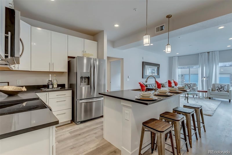 14916 Hampden Ave #102, Aurora, CO 80014