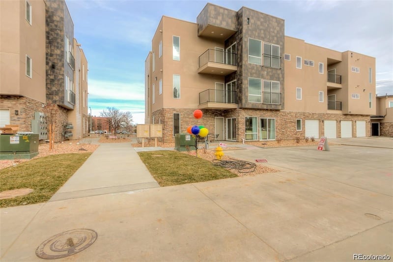 14916 Hampden Ave #102, Aurora, CO 80014