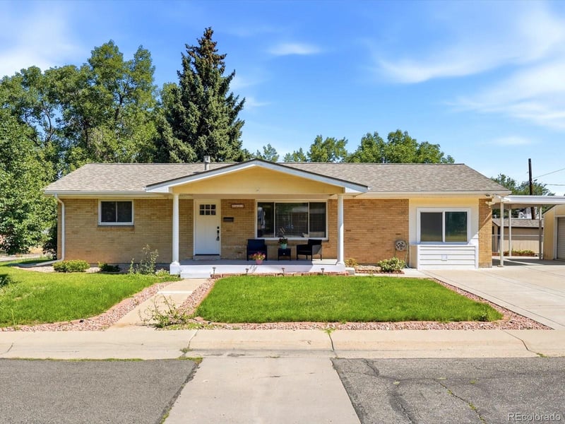 9609 57th Ave, Arvada, CO 80002