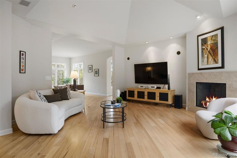 15 Castle Pines Dr, Castle Rock, CO 80108