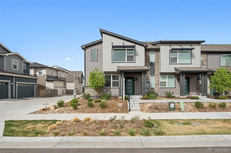 6381 Malaya St, Aurora, CO 80019