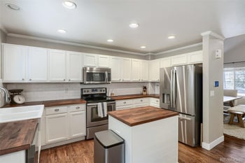 10533 Westcliff Pl, Highlands Ranch, CO 80130