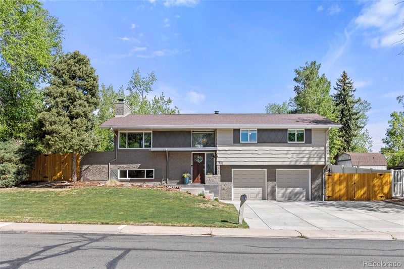 2897 Robb Cir, Lakewood, CO 80215