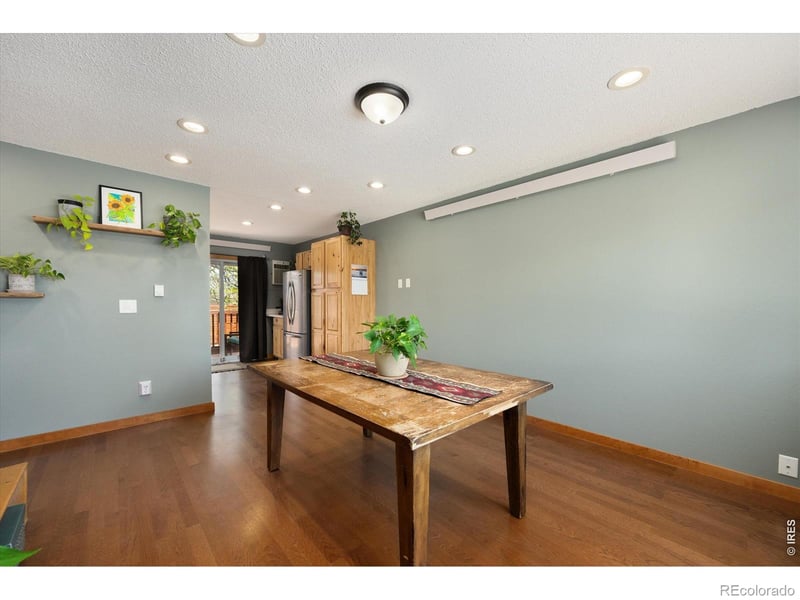 811 Table Mountain Ct, Windsor, CO 80550