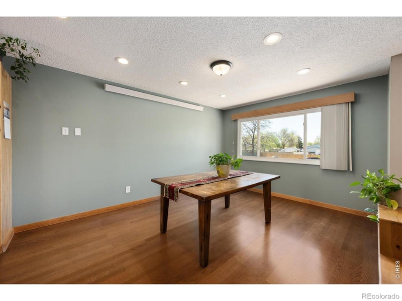 811 Table Mountain Ct, Windsor, CO 80550