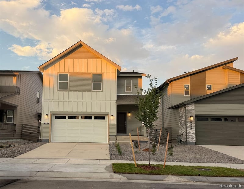 9374 Danube St, Commerce City, CO 80022