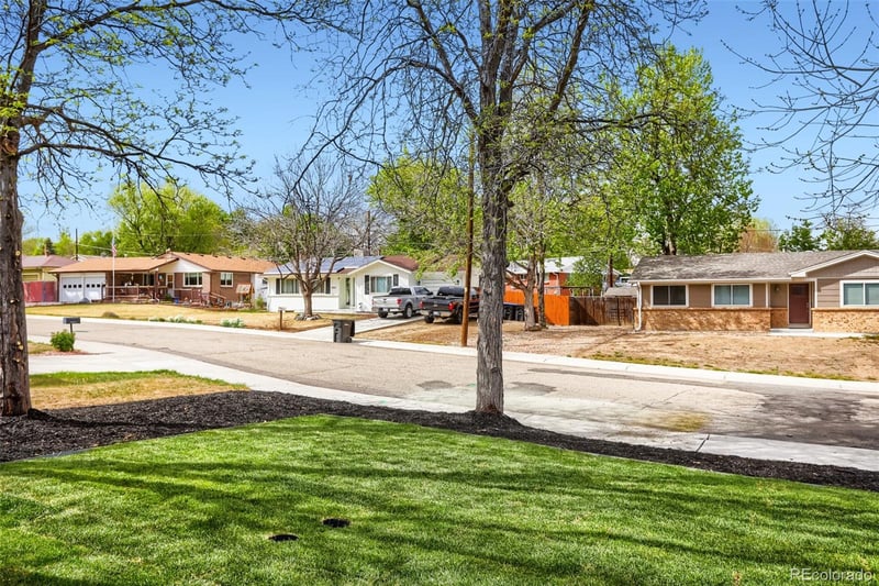 6444 69th Pl, Arvada, CO 80003