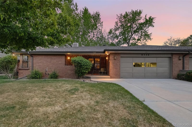 8526 10th Ave, Lakewood, CO 80215