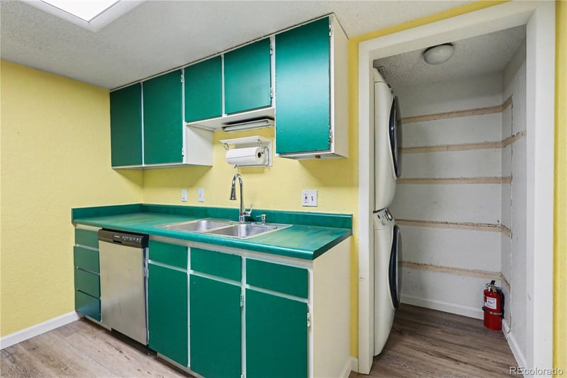 12180 Huron St #102, Denver, CO 80234