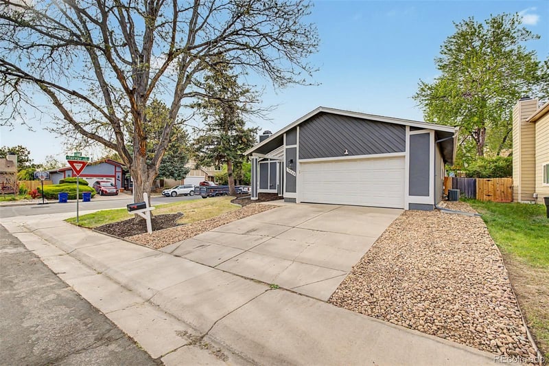 14984 Adriatic Pl, Aurora, CO 80014