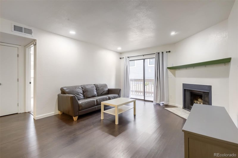 10273 Peakview Ave #D104, Englewood, CO 80111