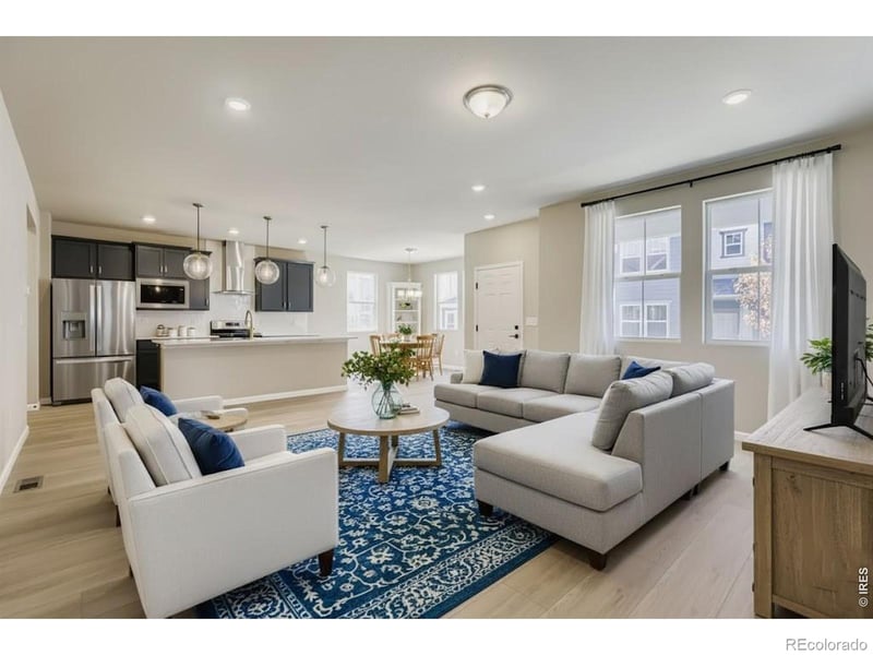 765 Nob Hill Ln, Fort Collins, CO 80524