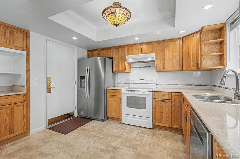 14287 Marina Dr, Aurora, CO 80014