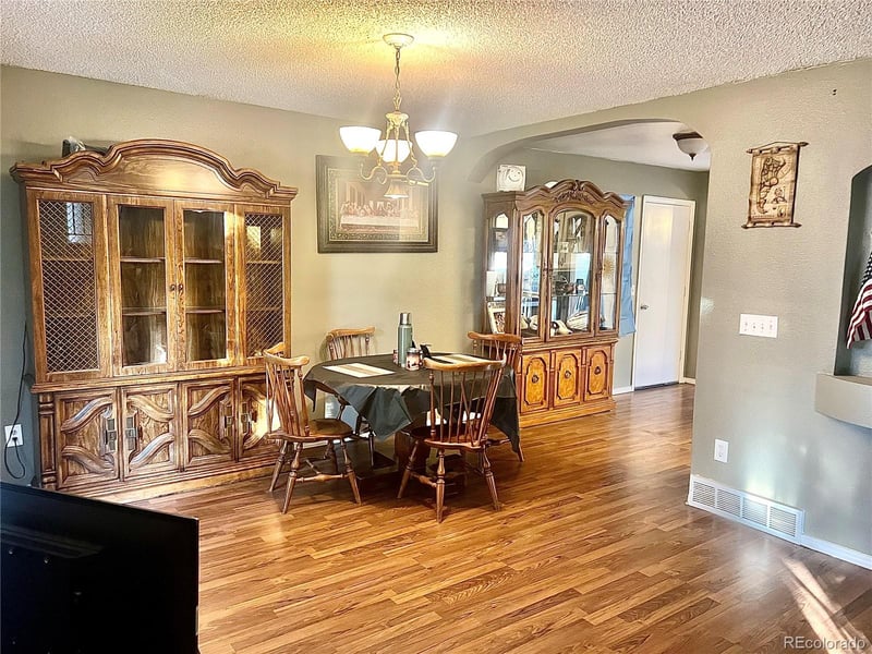 19156 Arizona Pl, Aurora, CO 80017