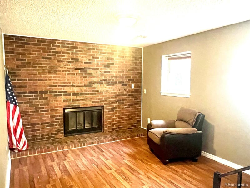 19156 Arizona Pl, Aurora, CO 80017