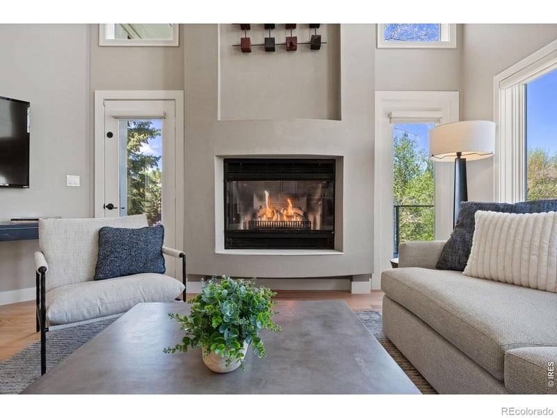 557 Gill Way, Superior, CO 80027