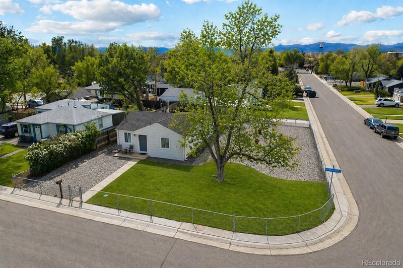 5525 Pierce Ct, Arvada, CO 80002