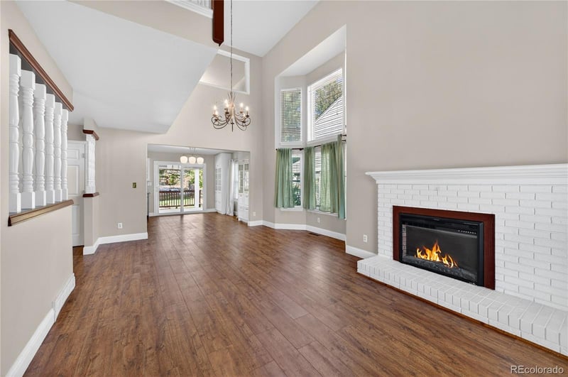 6423 Long Cir, Centennial, CO 80112