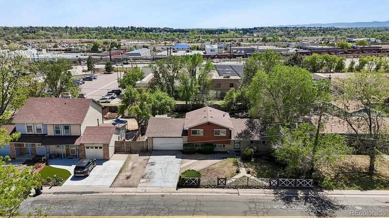 4810 60th Ave, Arvada, CO 80003