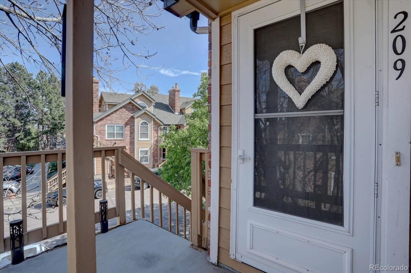 4943 Carson St #209, Aurora, CO 80015