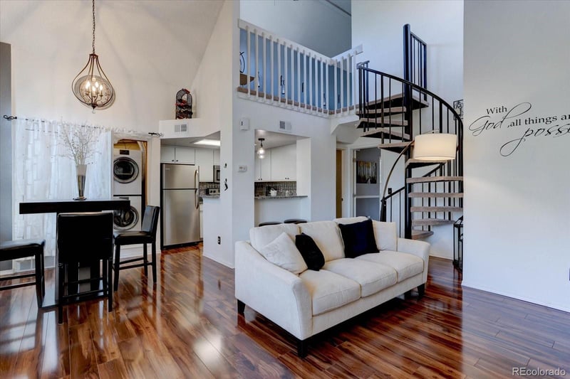 4943 Carson St #209, Aurora, CO 80015