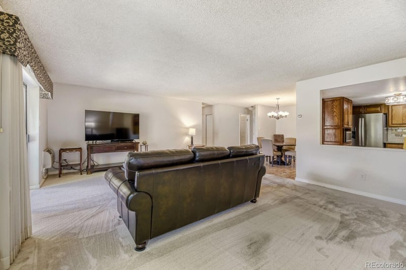 13691 Marina Dr #103, Aurora, CO 80014