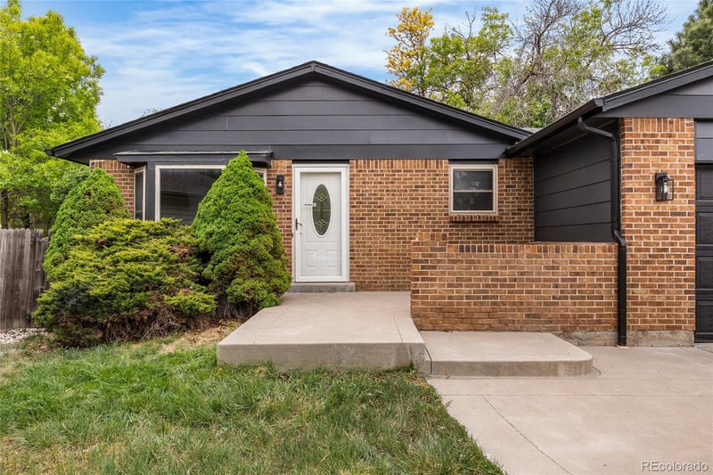 10439 Independence St, Broomfield, CO 80021