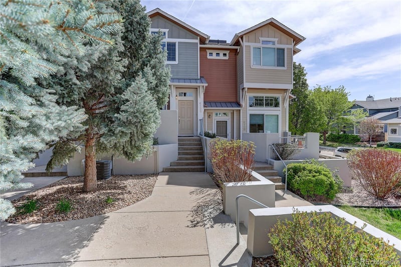 4122 Riley Dr, Longmont, CO 80503
