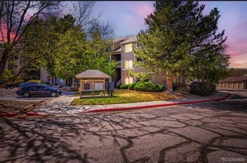 7388 S Alkire St #206, Littleton, CO 80127