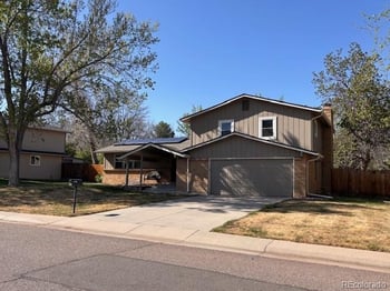 5389 Hinsdale Ave, Littleton, CO 80128