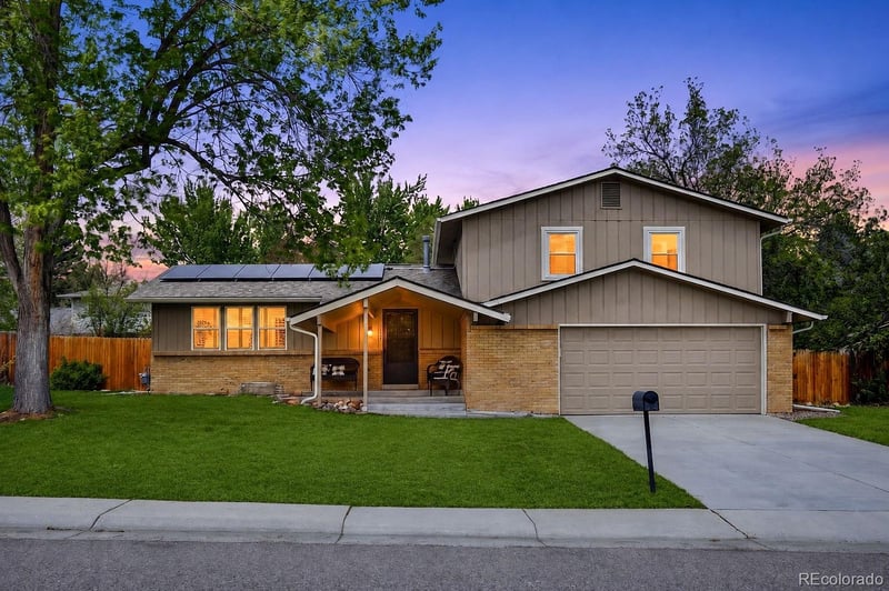 5389 Hinsdale Ave, Littleton, CO 80128