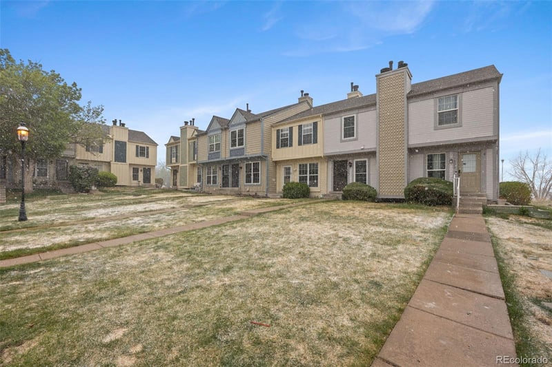 1622 Idalia Cir #E, Aurora, CO 80017