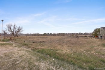 1622 Idalia Cir #E, Aurora, CO 80017