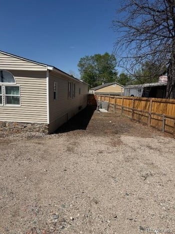 231 Elm St, Lochbuie, CO 80603