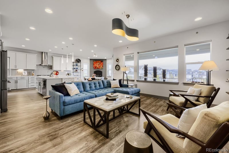 18401 93rd Pl, Arvada, CO 80007