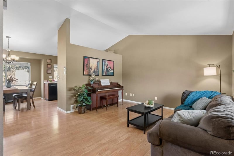 5997 Pierson St, Littleton, CO 80127