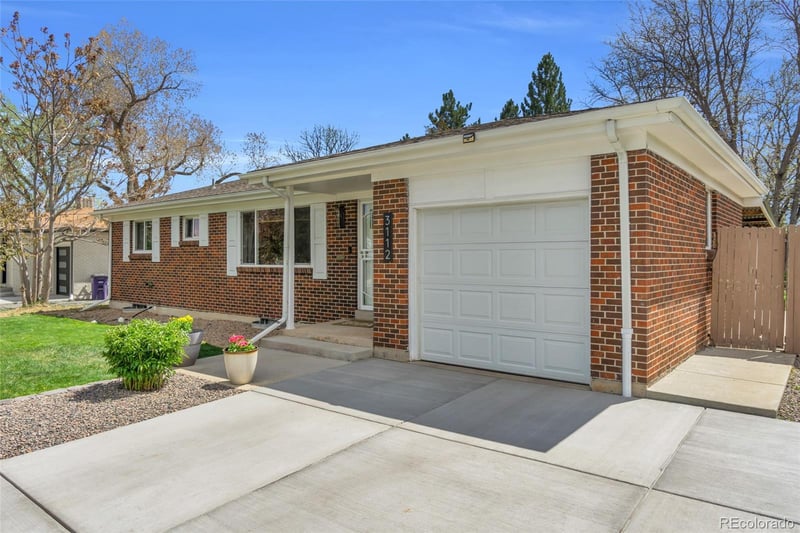 3112 W Layton Ave, Englewood, CO 80110