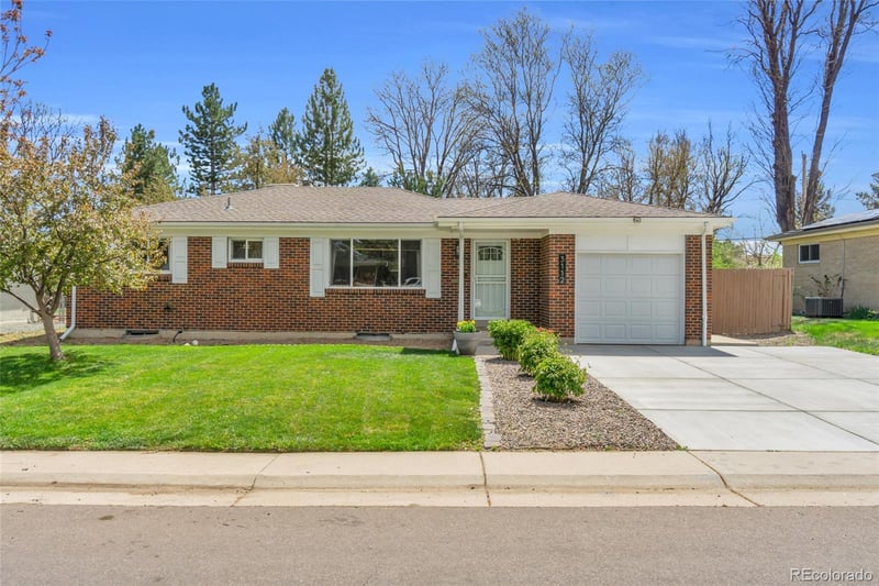 3112 W Layton Ave, Englewood, CO 80110