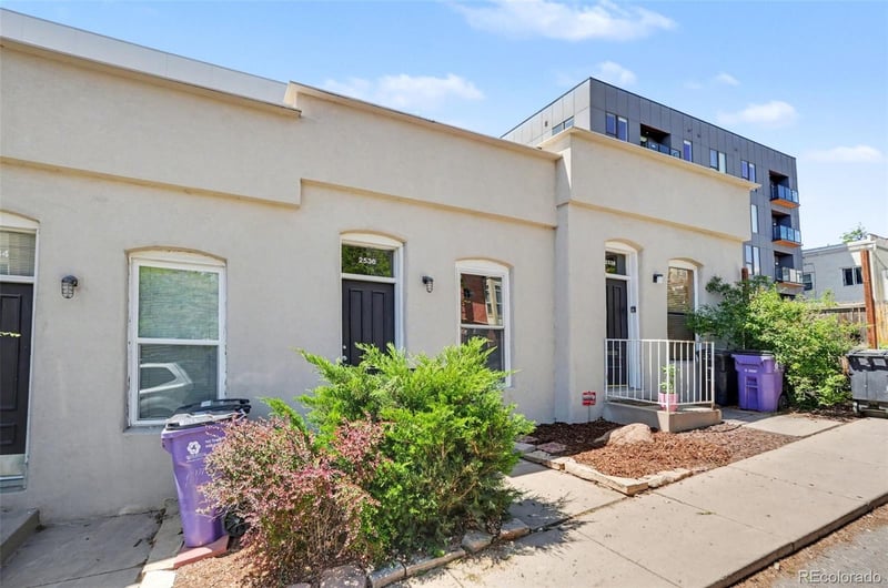 2536 Kensing Ct, Denver, CO 80211