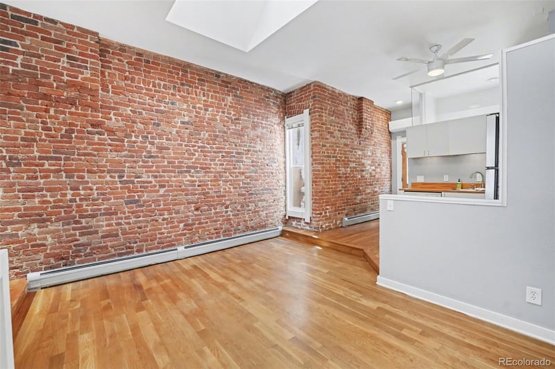 2536 Kensing Ct, Denver, CO 80211