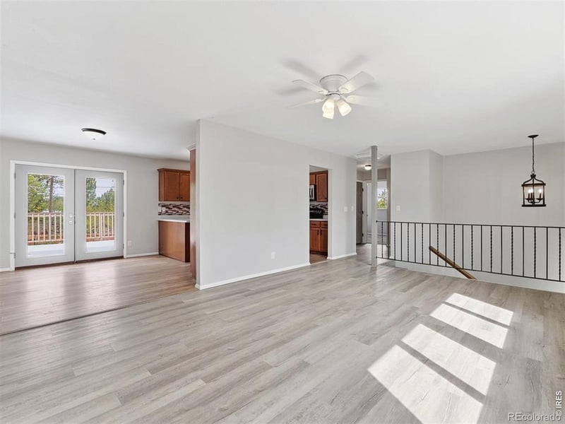 183 1/2 Glory View Dr, Grand Junction, CO 81503