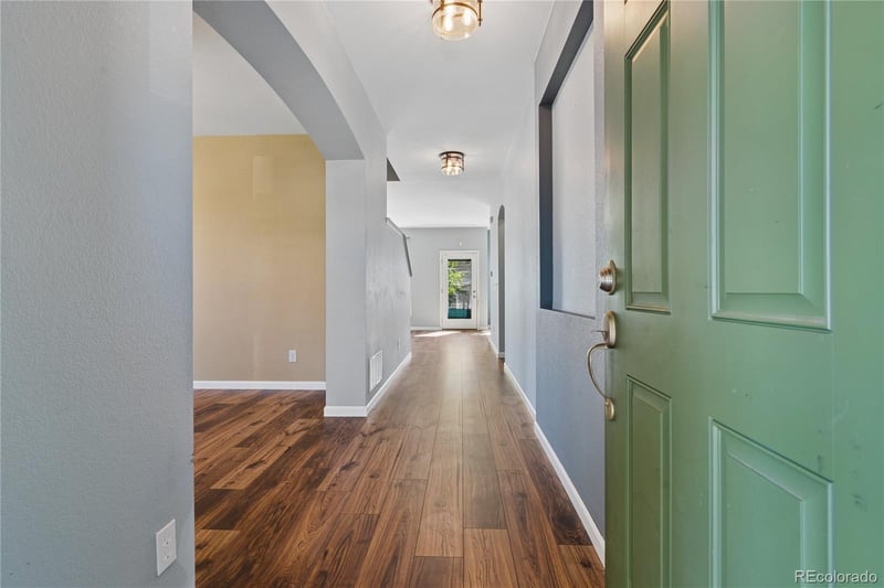 5054 Shawnee St, Aurora, CO 80015