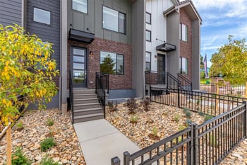 29 Ascent Trl, Englewood, CO 80112
