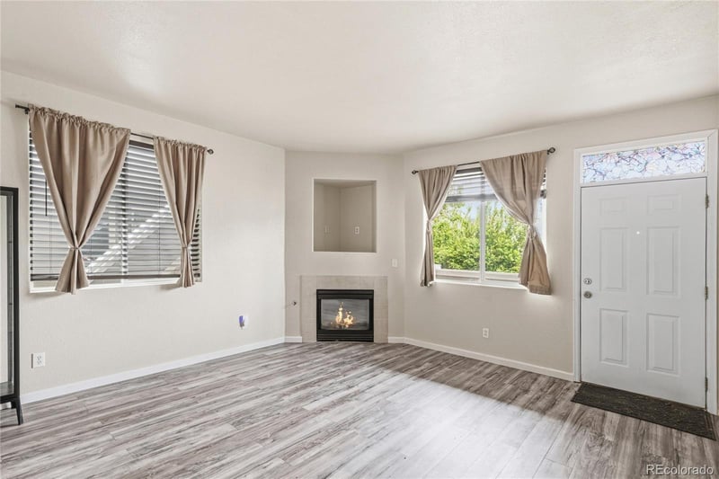 1010 Yampa St #101, Aurora, CO 80017