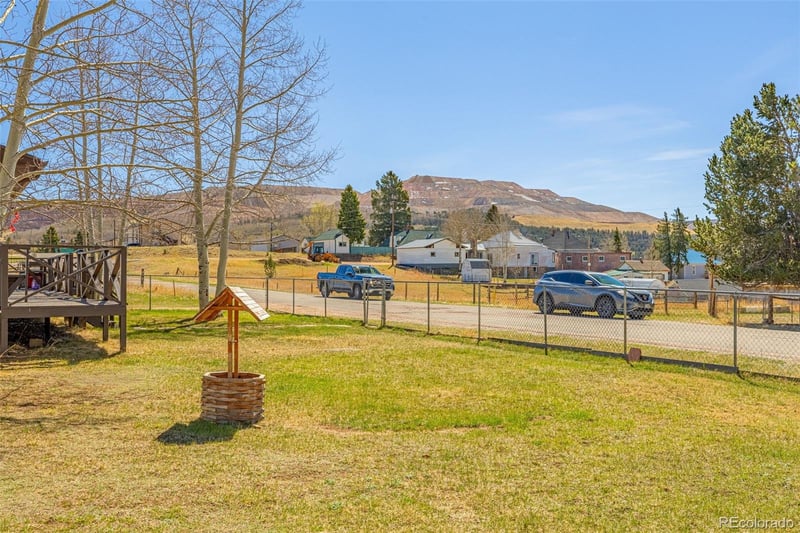223 Golden Ave, Cripple Creek, CO 80813