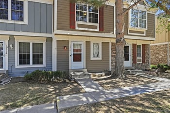 1268 Idalia St, Aurora, CO 80017